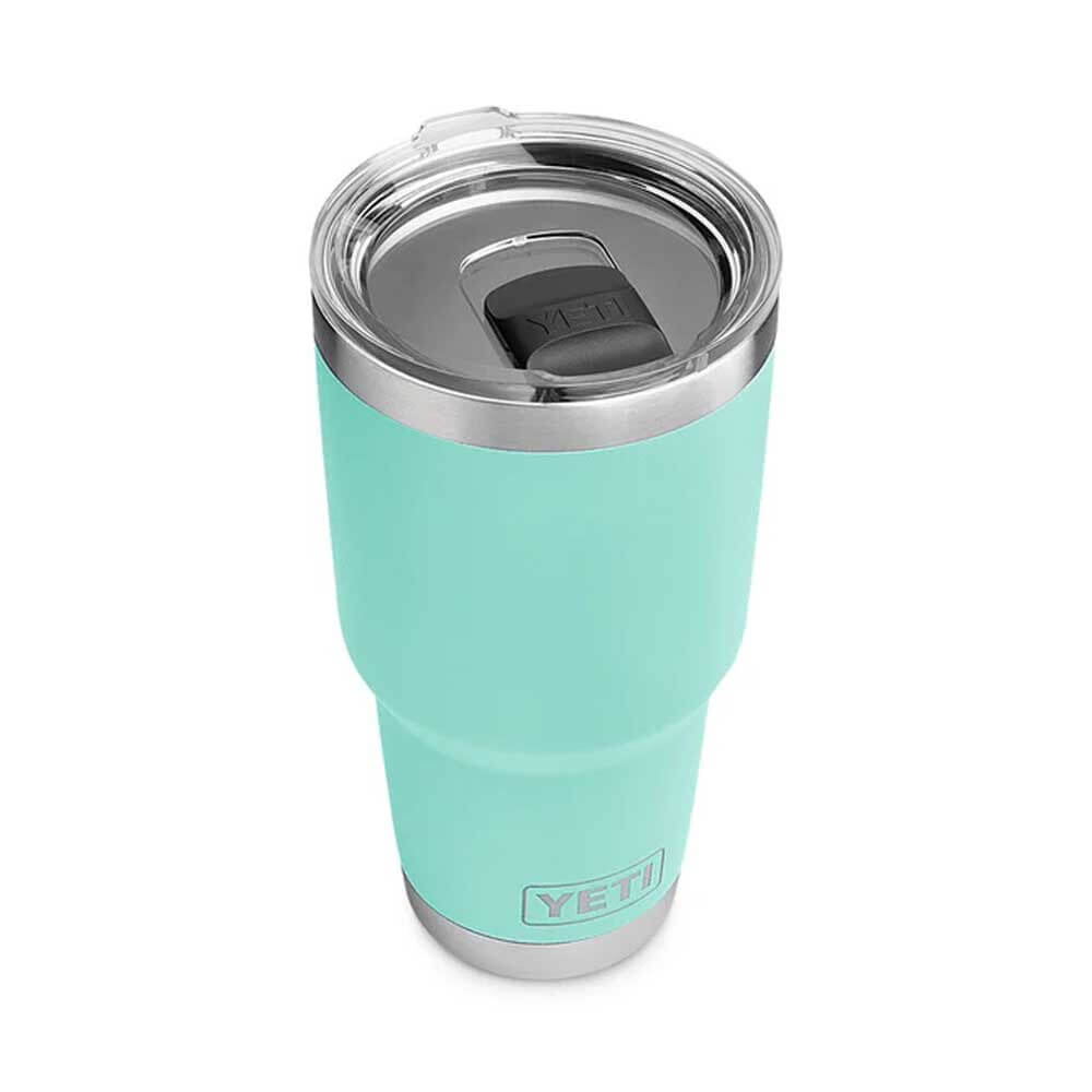 『YETI』RMBLER30oz CAP Yeti Equinox Rambler 46 Oz Bottle With Chug Cap – The Shop at Equinox